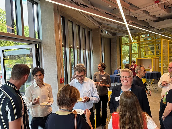 Letzer Faculty Club vor der Sommerpause am 15. Juli 2025